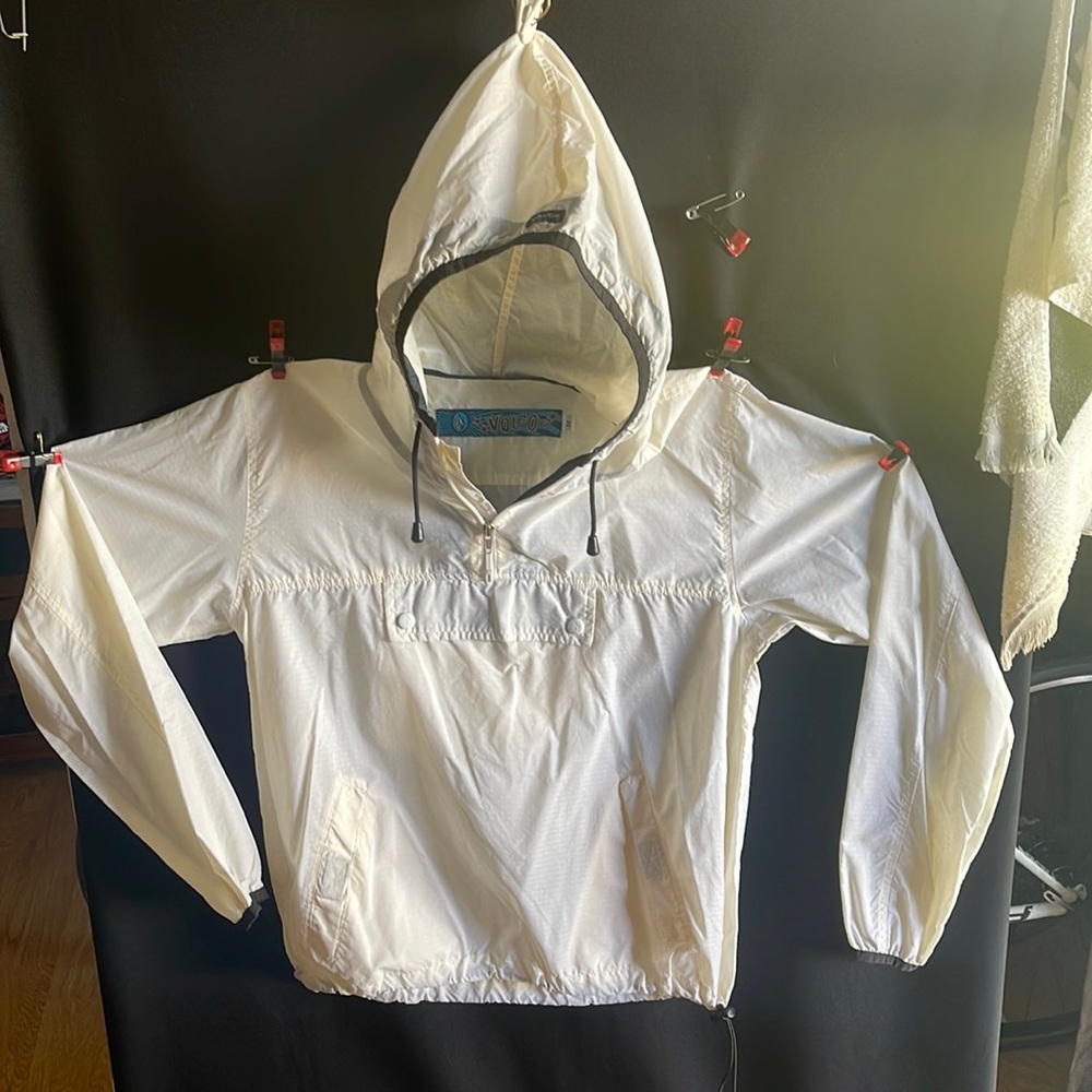 VINTAGE VOLCOM HOODED WINDBREAKER PULL-OVER JACKET sz MEDIUM